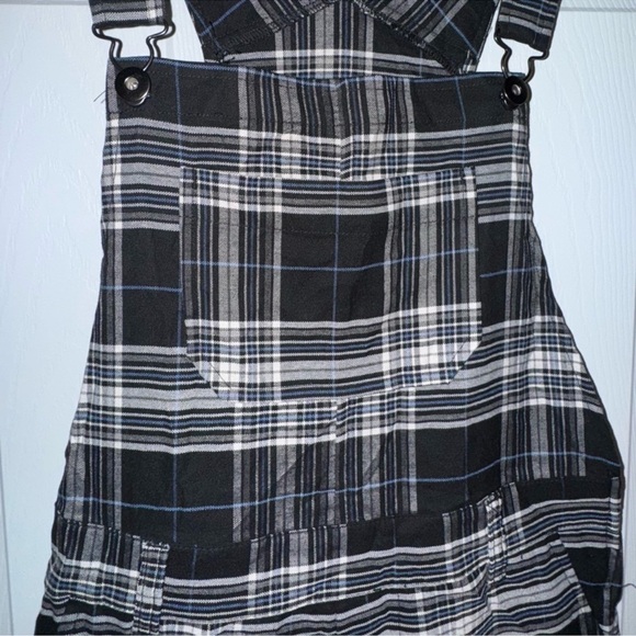 Hot Topic overalls - Picture 4 of 12